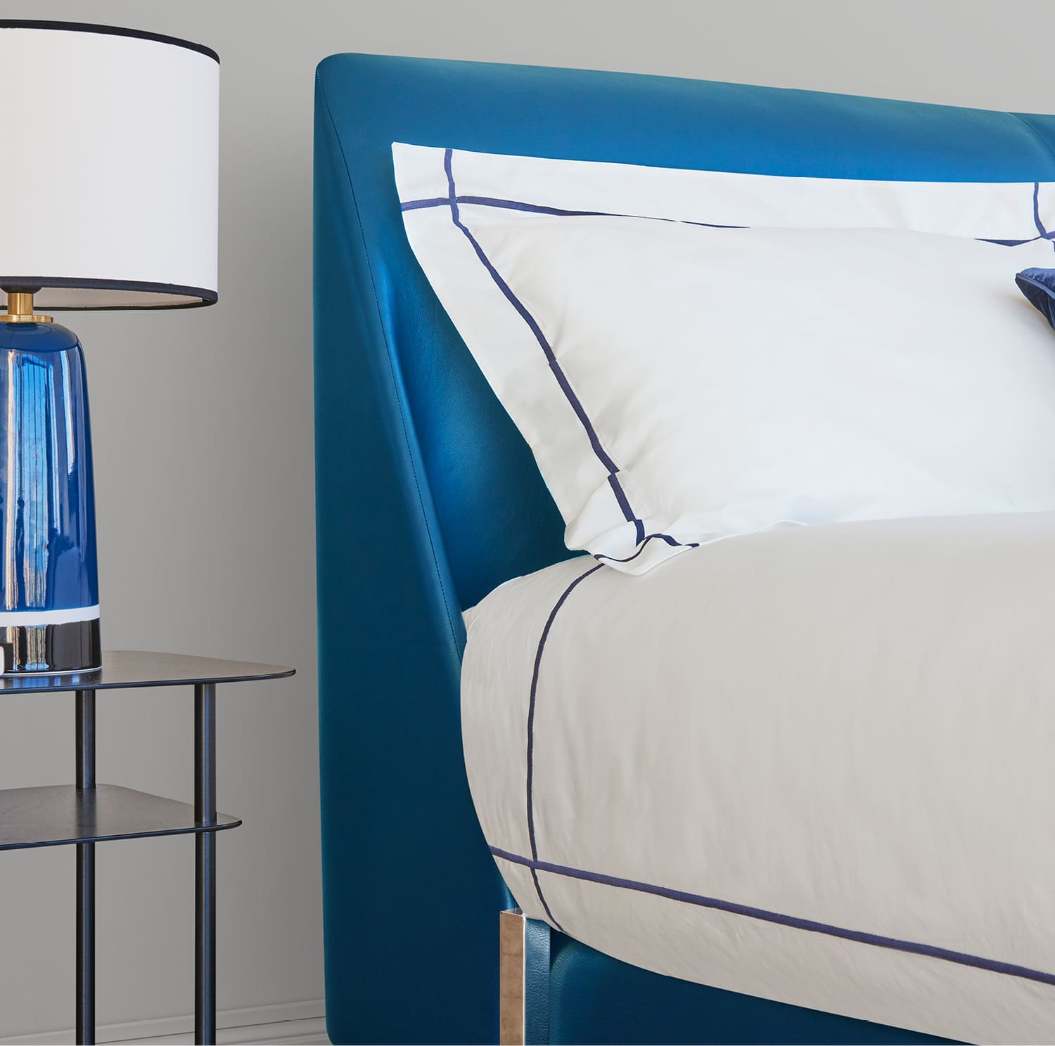 Margot headboard
